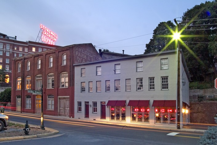web_GWMotor_Stn exterior