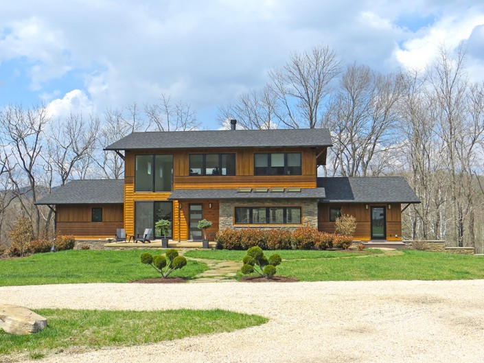 web_Warner_front ext.